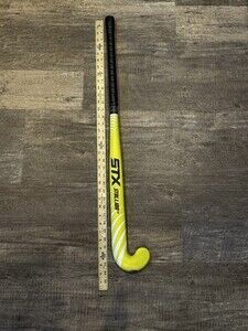 STX Stallion 50 RH Field Hockey Stick  35” inches Black & Yellow SKU205